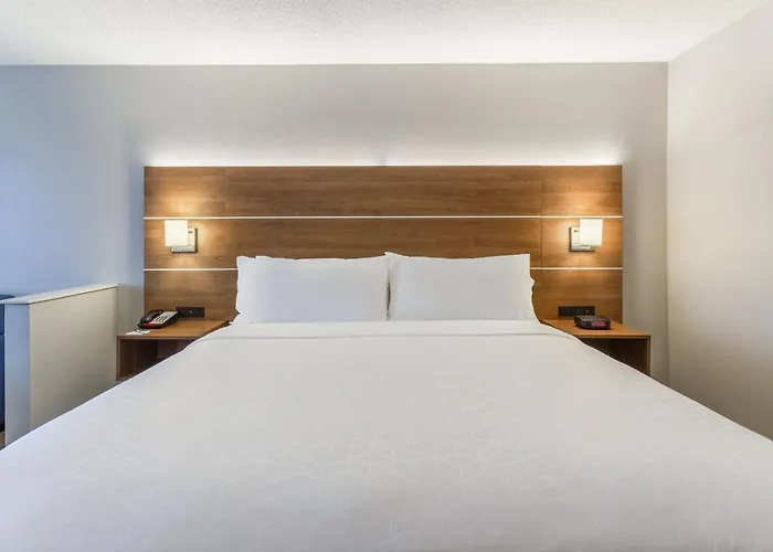 Holiday Inn Express & Suites O\'Fallon-Shiloh By Ihg